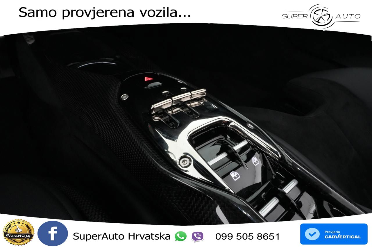 Ferrari 296 GTS 3.0 V6 (830 KS) F1 DCT