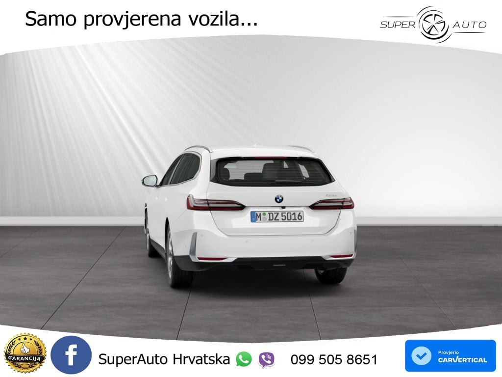 BMW 520i Touring (208 KS) Steptronic LED+GR SJED+ACC