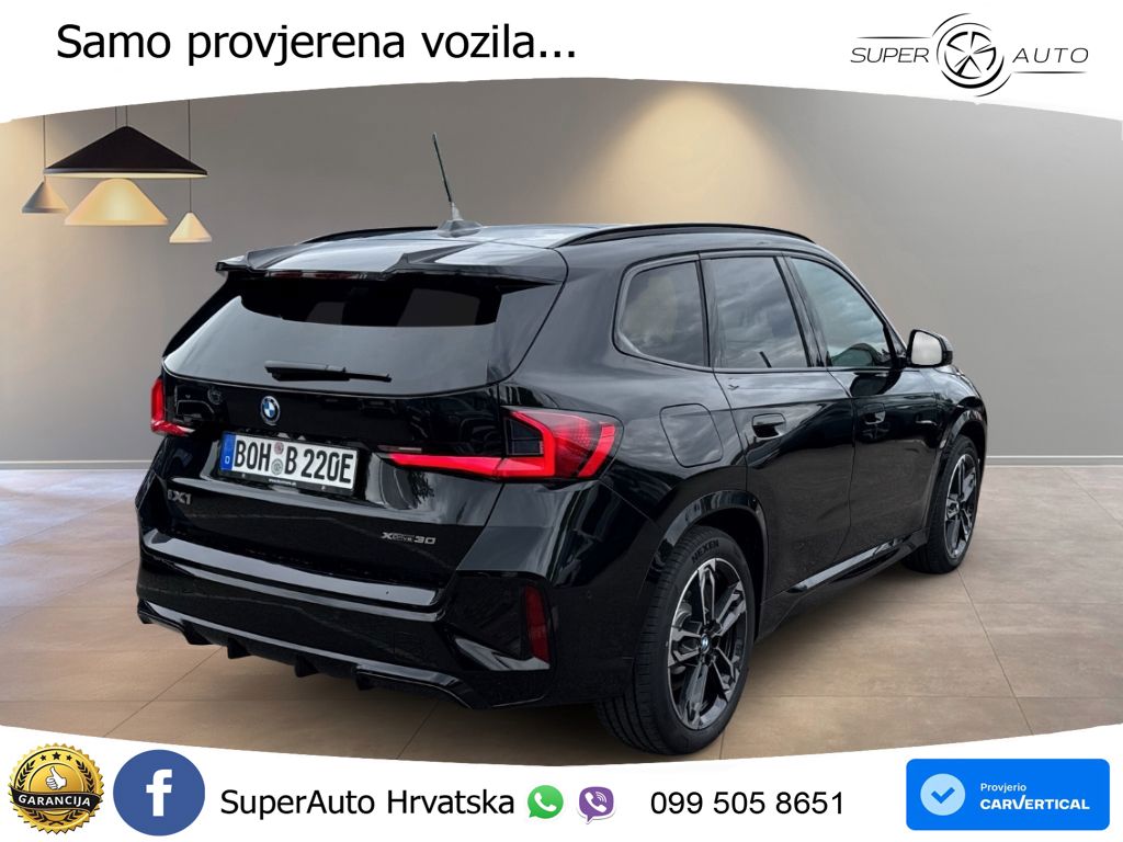BMW iX1 68 kWh (313 KS) xDrive30