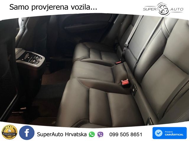 Volvo XC60 B4 Diesel FWD Geartronic ACC+HEAD+4xGR SJED+360+PANO