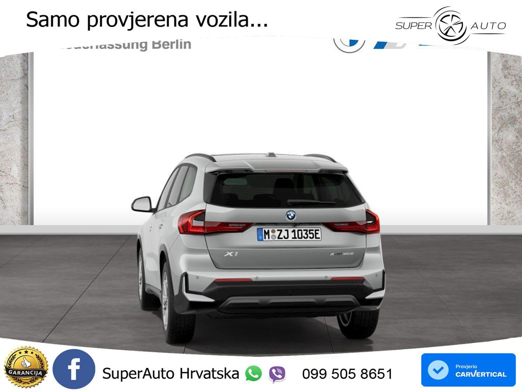 BMW X1 30e (326 KS) xDrive Steptronic LED+GR SJED+ACC
