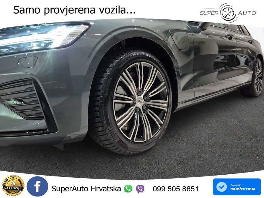 Volvo V60 2.0 T8 AWD Geartronic ACC+HEAD+4xGR SJED+360+PANO