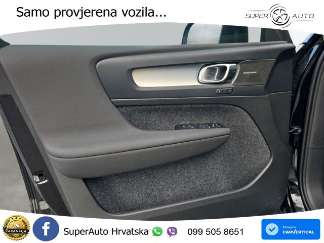 Volvo XC40 2.0 B3 163 KS Automatic ACC+GR SJED+360+PANO