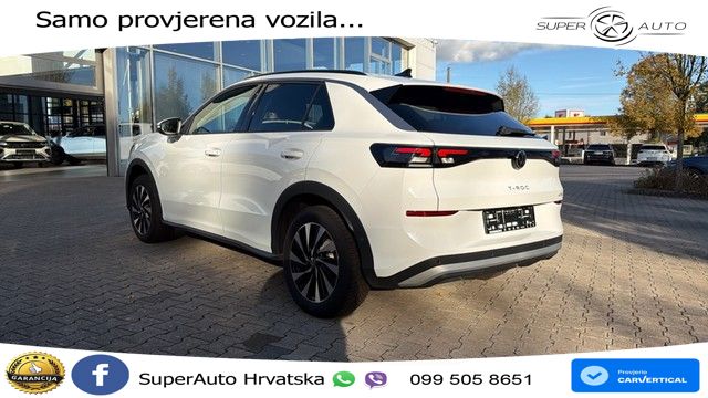 Volkswagen T-Roc 1.5 eTSI (116 KS)  DSG LED+GR SJED+ACC