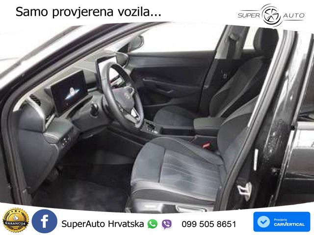 Volkswagen T-Roc 1.5 eTSI (150 KS)  DSG LED+GR SJED+ACC