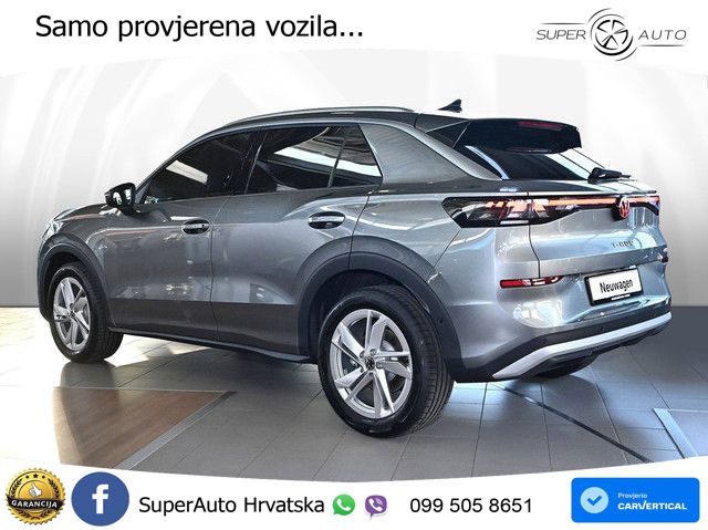 Volkswagen T-Roc II 1.5 eTSI (116 KS)  DSG LED+GR SJED+ACC