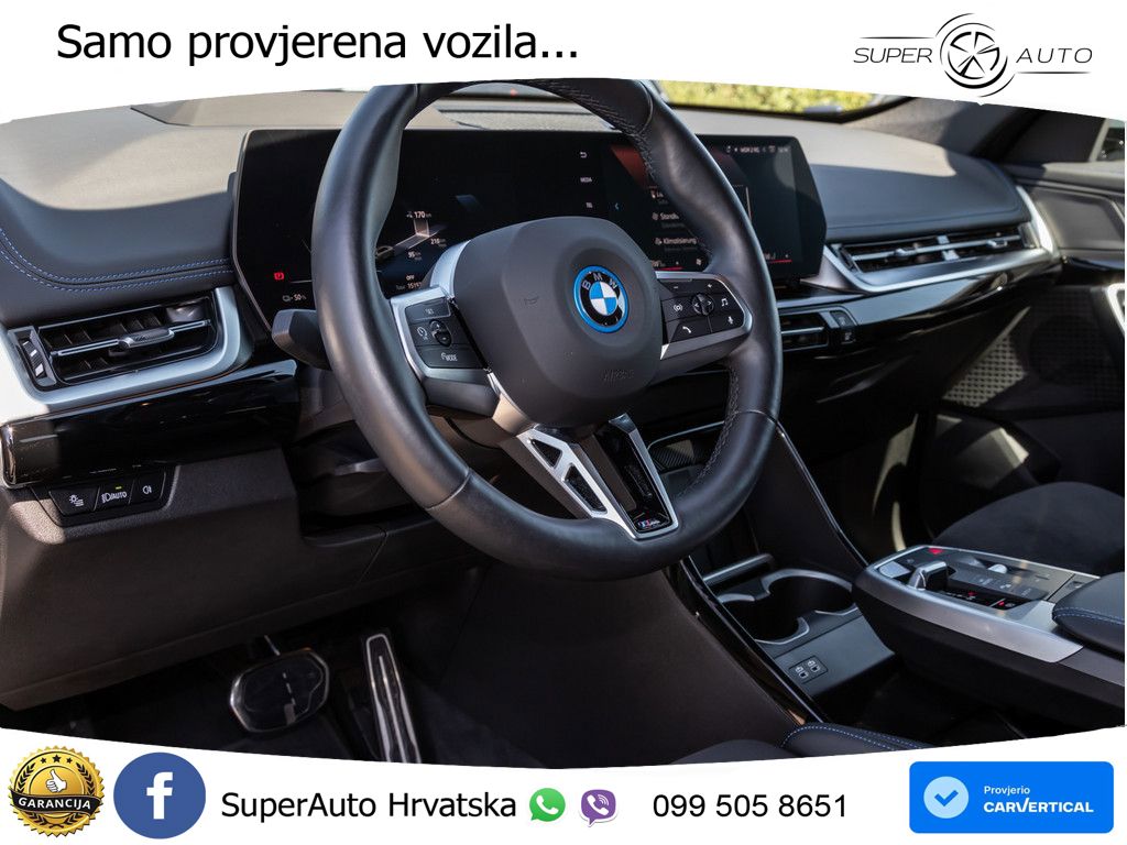 BMW iX1 68 kWh (313 KS) xDrive30