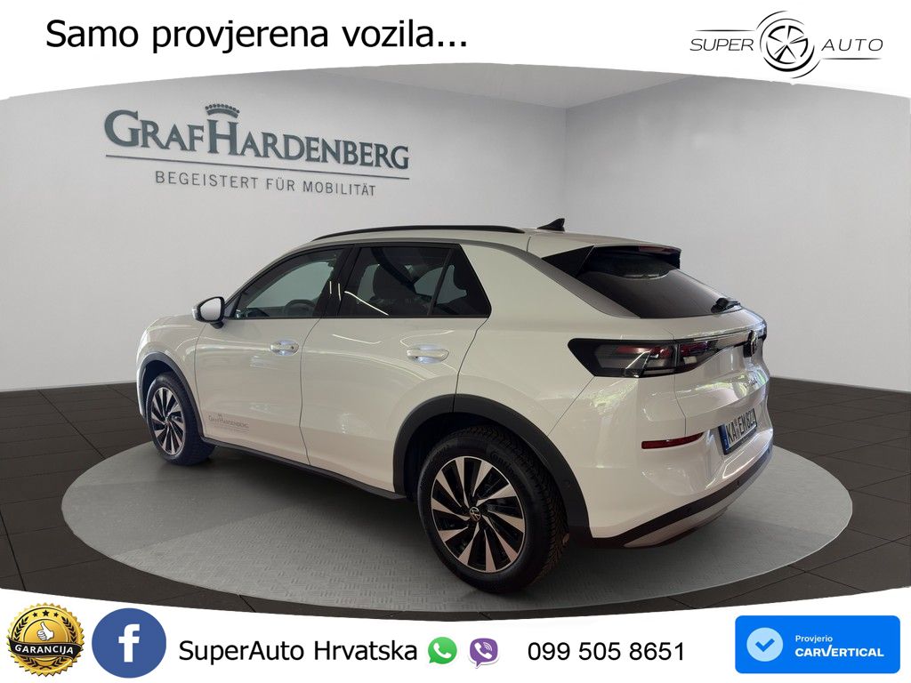 Volkswagen T-Roc 1.5 eTSI (116 KS)  DSG LED+GR SJED+ACC
