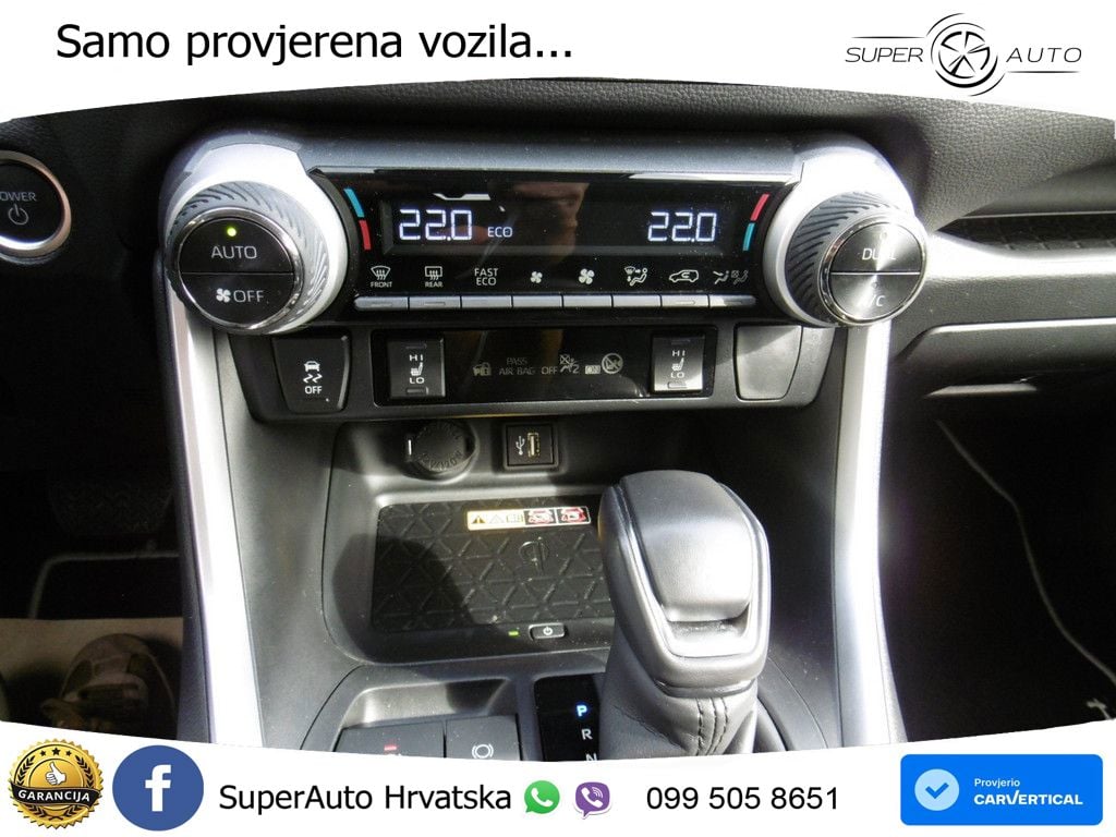 Toyota RAV4 2.5 (218 KS) Hybrid eCVT LED+GR SJED+ACC