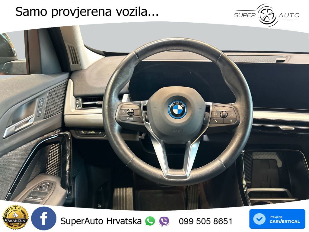 BMW iX1 68 kWh (313 KS) xDrive30