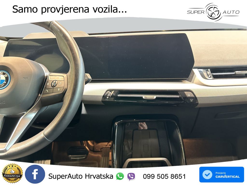 BMW iX1 68 kWh (313 KS) xDrive30