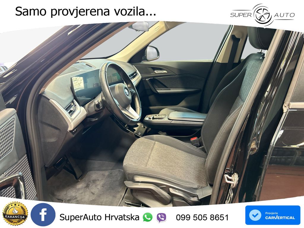 BMW iX1 68 kWh (313 KS) xDrive30