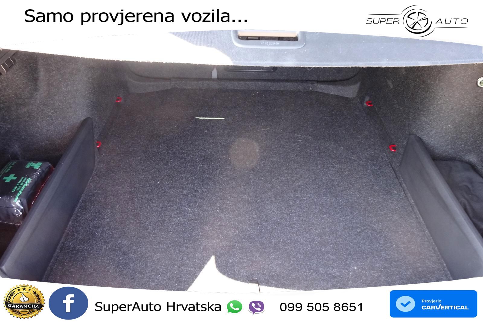 Škoda Octavia Combi 2.0 TDI (150 KS) DSG SportLine LED+GR SJED+ACC
