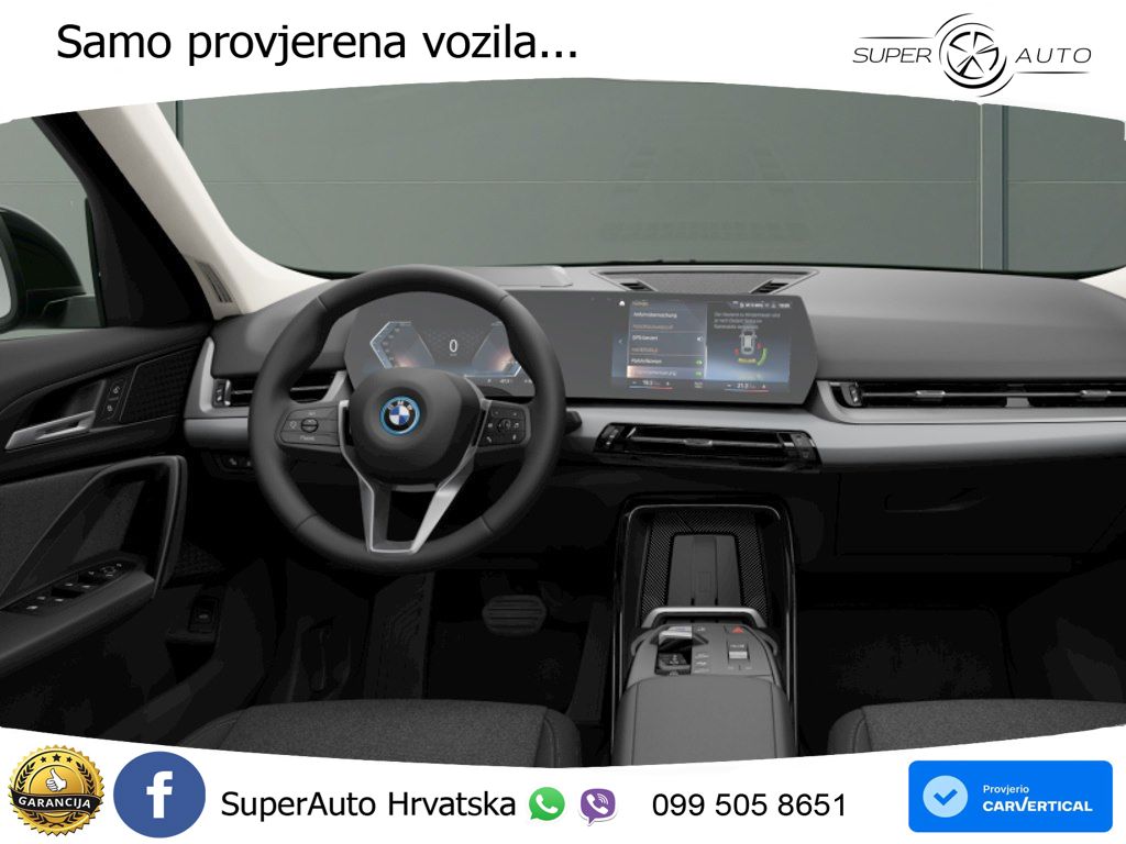 BMW iX1 68 kWh (313 KS) xDrive30 LED+GR SJED+ACC