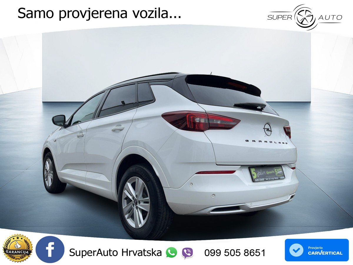 Opel Grandland 1.2i Turbo (130 KS)
