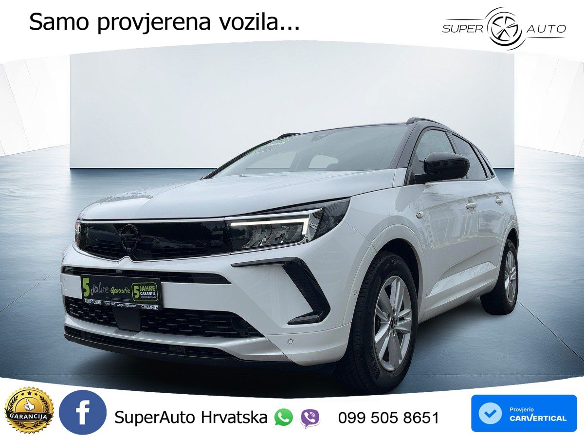 Opel Grandland 1.2i Turbo (130 KS)