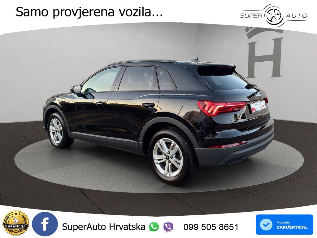 Audi Q3 45 TFSIe (245 KS) S tronic LED+ACC
