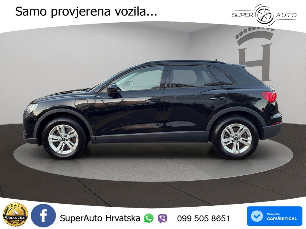Audi Q3 45 TFSIe (245 KS) S tronic LED+ACC