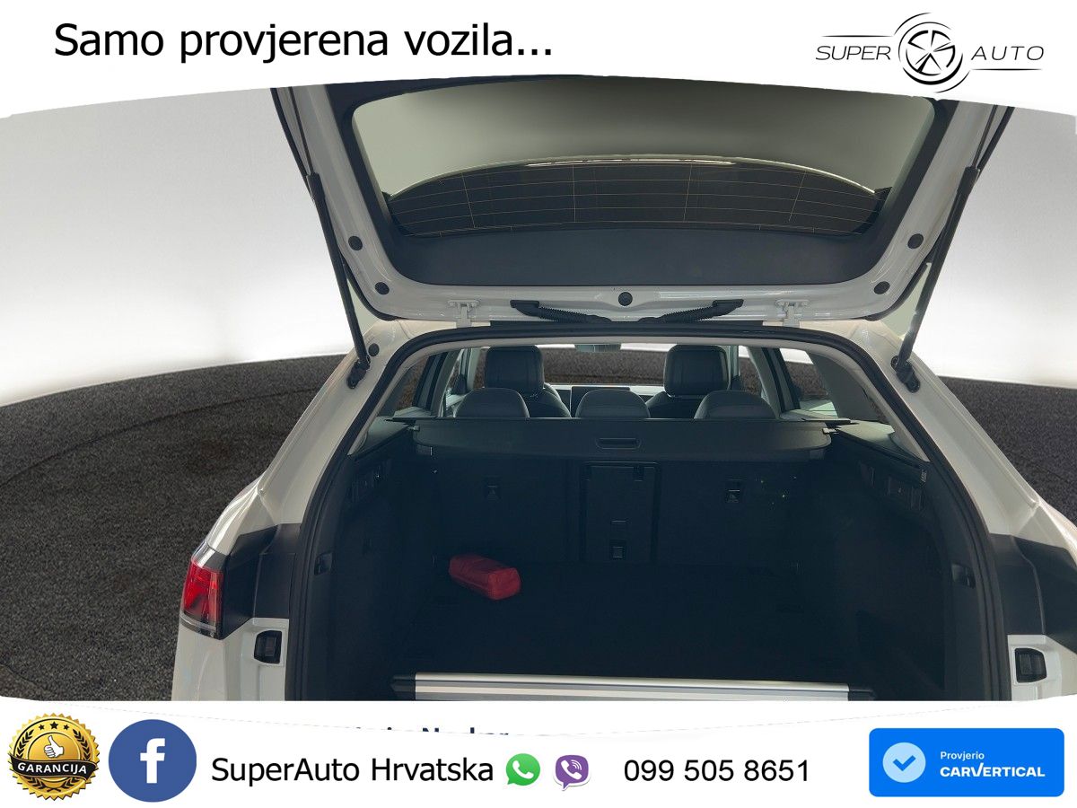 Volkswagen Passat Variant 1.5 eTSI (150 KS) DSG Business LED+GR SJED+ACC