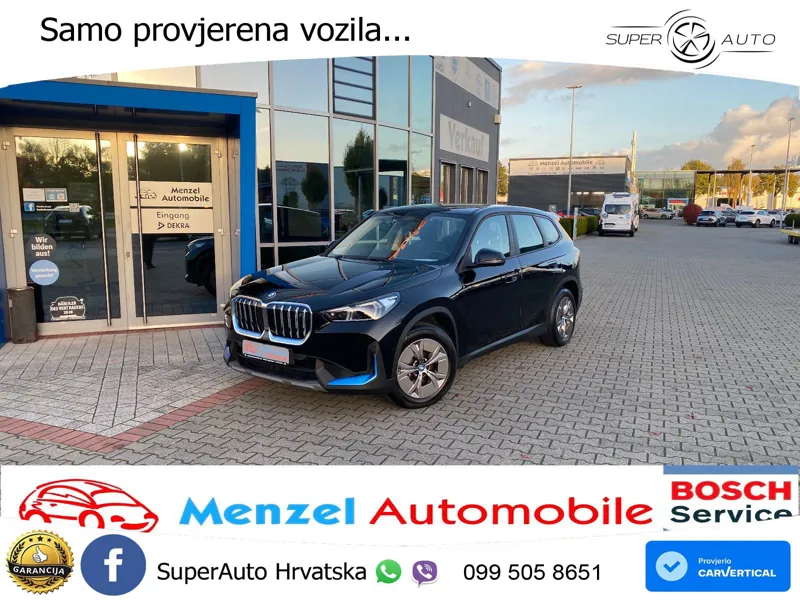 BMW iX1 68 kWh (313 KS) xDrive30 LED+GR SJED+ACC