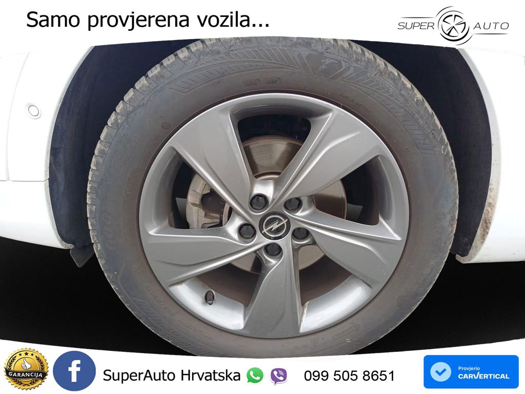 Opel Grandland 1.2i Turbo (130 KS) Automatic LED+GR SJED+ACC