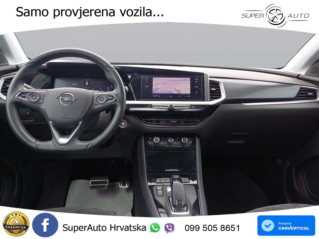 Opel Grandland 1.2i Turbo (130 KS) Automatic LED+GR SJED+ACC
