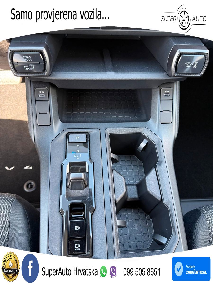 Toyota RAV4 2.5 (272 KS) Hybrid ECVT LED+GR SJED+ACC