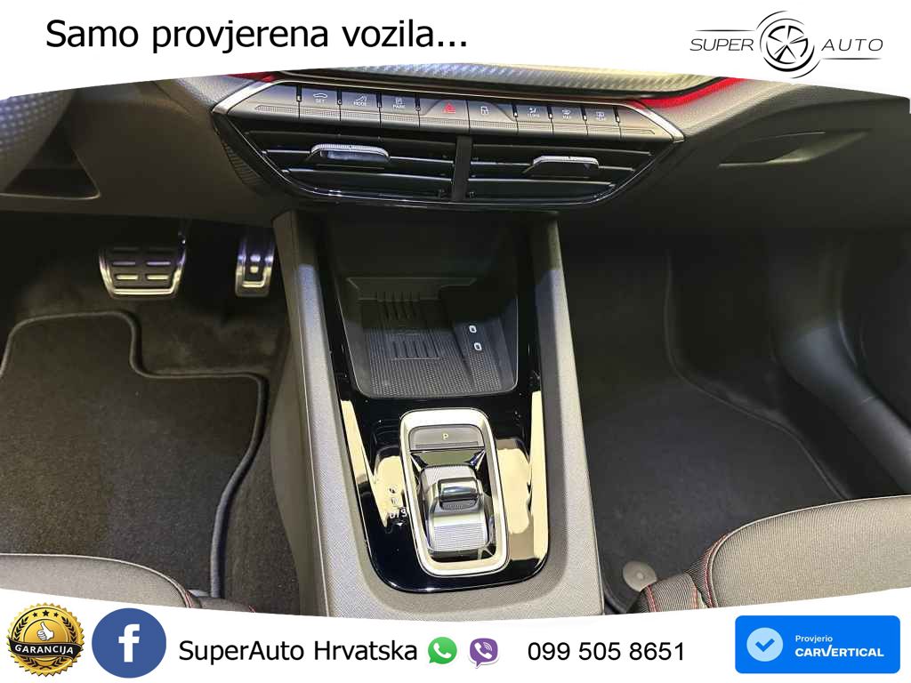 Škoda Octavia Combi RS 2.0 TSI (265 KS) DSG LED+GR SJED+ACC