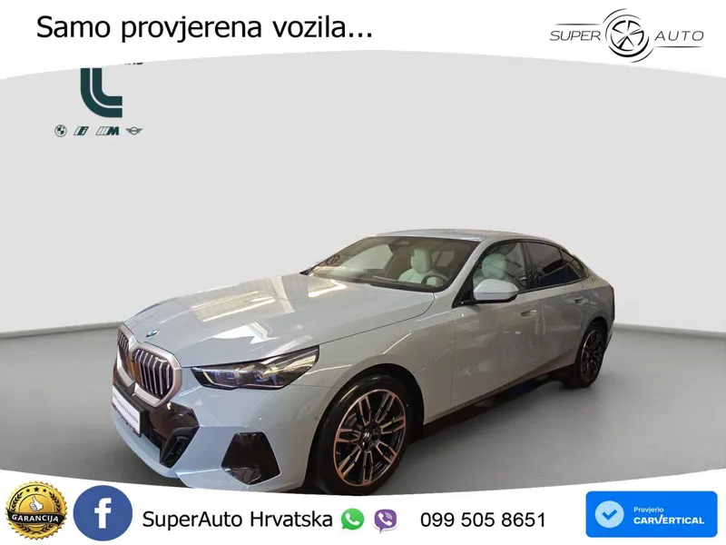 BMW 520i (208 KS) Steptronic LED+GR SJED+ACC