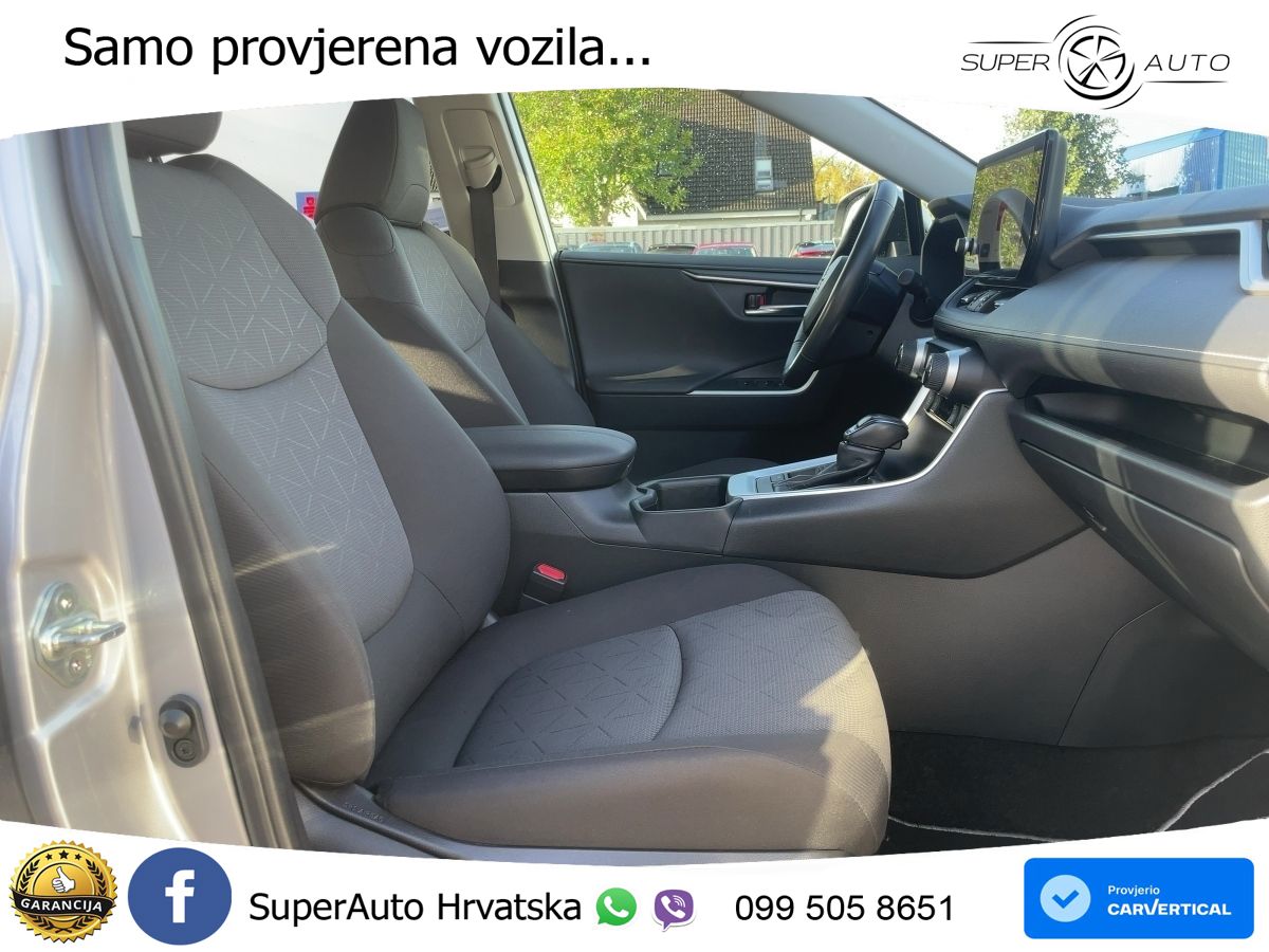 Toyota RAV4 2.5 (218 KS) Hybrid eCVT LED+GR SJED+ACC