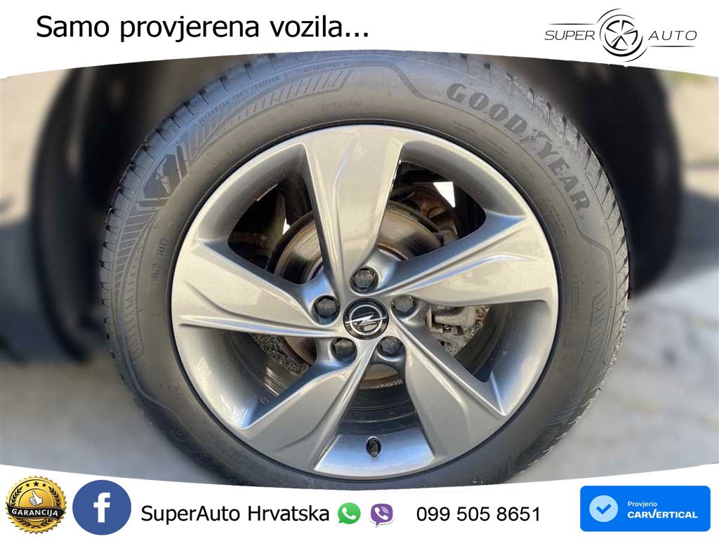 Opel Grandland 1.2i Turbo (130 KS) Automatic LED+ACC