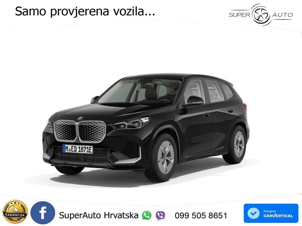 BMW iX1 68 kWh (313 KS) xDrive30 LED+GR SJED+ACC