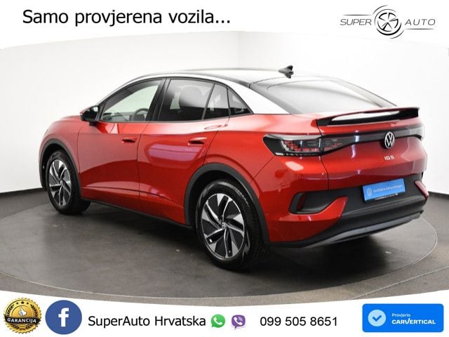 Volkswagen ID.5 Pure 55 kWh (170 KS) LED+GR SJED+ACC