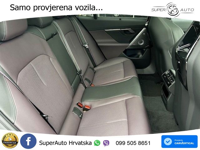 BMW M5 Touring 4.4 V8 (727 KS) xDrive Steptronic LED+GR SJED+ACC