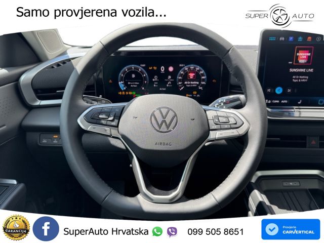 Volkswagen T-Roc 1.5 eTSI (150 KS)  DSG LED+GR SJED+ACC