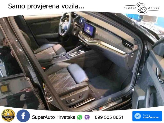 Škoda Octavia Combi RS 2.0 TSI (245 KS) DSG LED+GR SJED+ACC