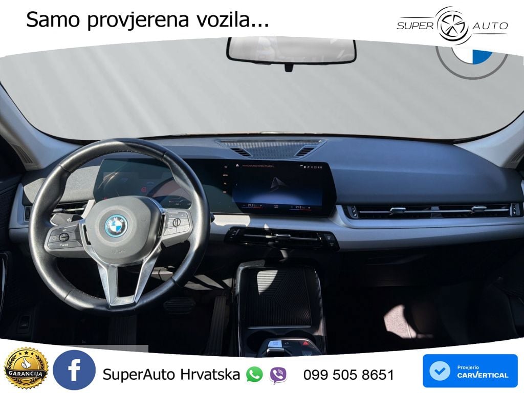 BMW iX1 68 kWh (313 KS) xDrive30 LED+GR SJED+ACC
