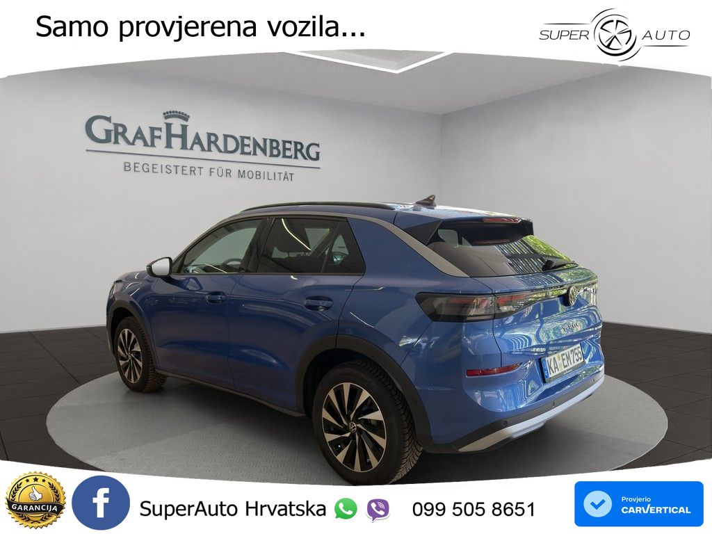 Volkswagen T-Roc 1.5 eTSI (116 KS)  DSG LED+GR SJED+ACC