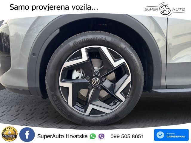 Volkswagen T-Roc II 1.5 eTSI (150 KS)  DSG LED+GR SJED+ACC