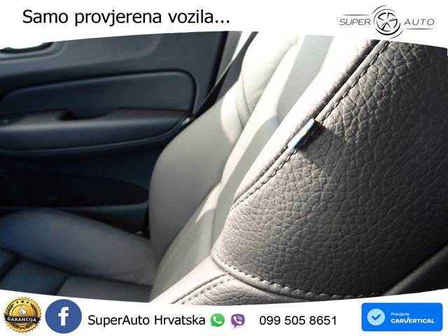 Volvo XC60 B5 Benzin AWD Geartronic ACC+HEAD+4xGR SJED+360+PANO