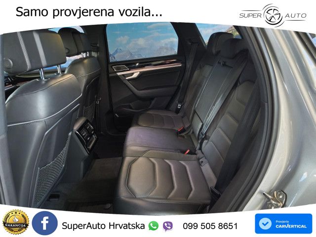 Volkswagen Touareg 3.0 V6 TDI (286 KS) 4MOTION Tiptronic R-Line ZRAČNI+ACC+4xGR SJED+KAM