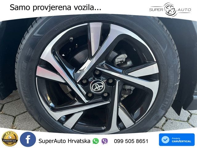 Toyota C-HR 2.0 (184 KS) Hybrid e-CVT Team D LED+GR SJED+ACC