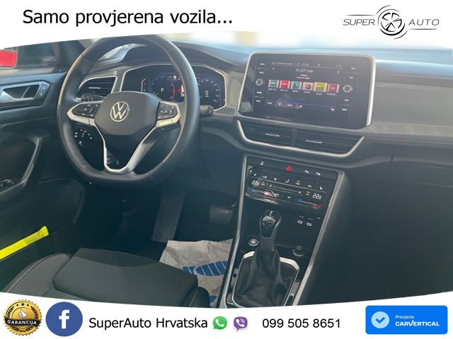 Volkswagen T-Roc I 1.5 TSI (150 KS) DSG MATRIX+GR SJED+KAM