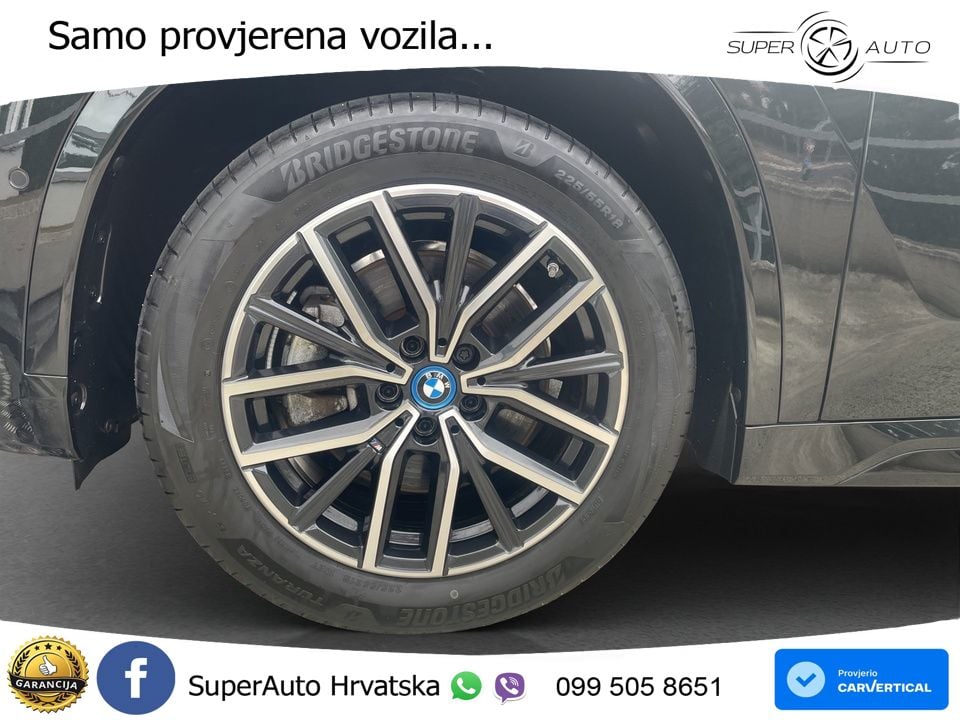 BMW iX1 68 kWh (313 KS) xDrive30