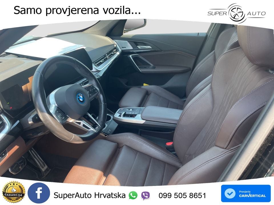 BMW iX1 68 kWh (313 KS) xDrive30