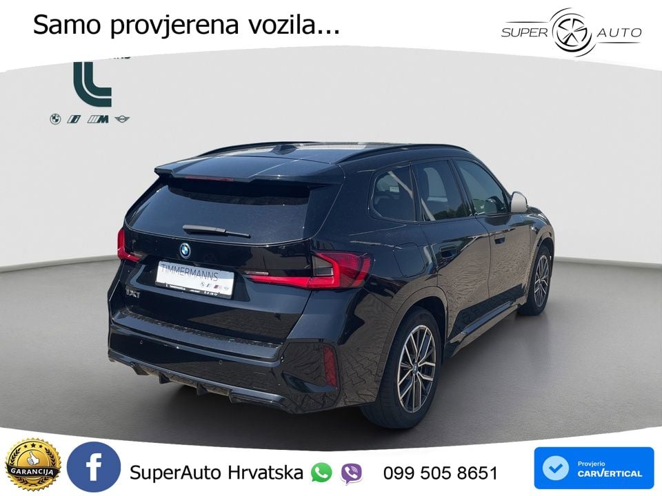 BMW iX1 68 kWh (313 KS) xDrive30