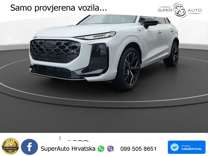 Audi Q3 1.5 TFSIe (272 KS) S tronic S line LED+GR SJED+ACC