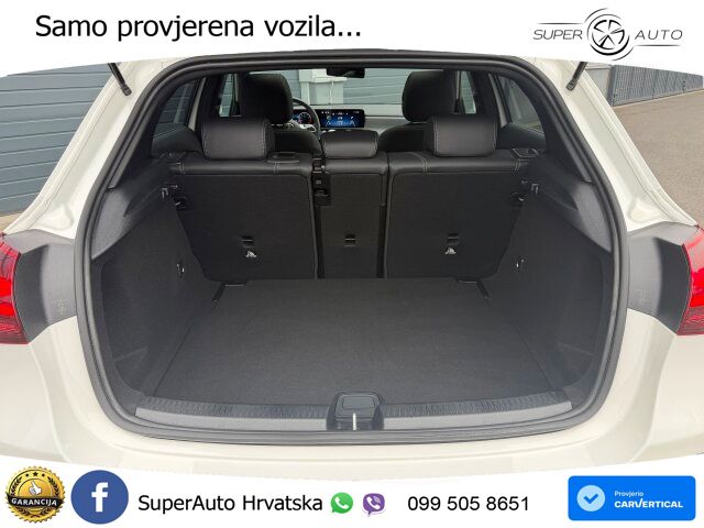Mercedes-Benz A 180 7G-DCT ACC+GR SJED+360+PANO