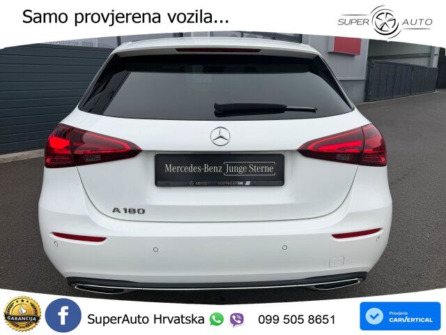 Mercedes-Benz A 180 7G-DCT ACC+GR SJED+360+PANO