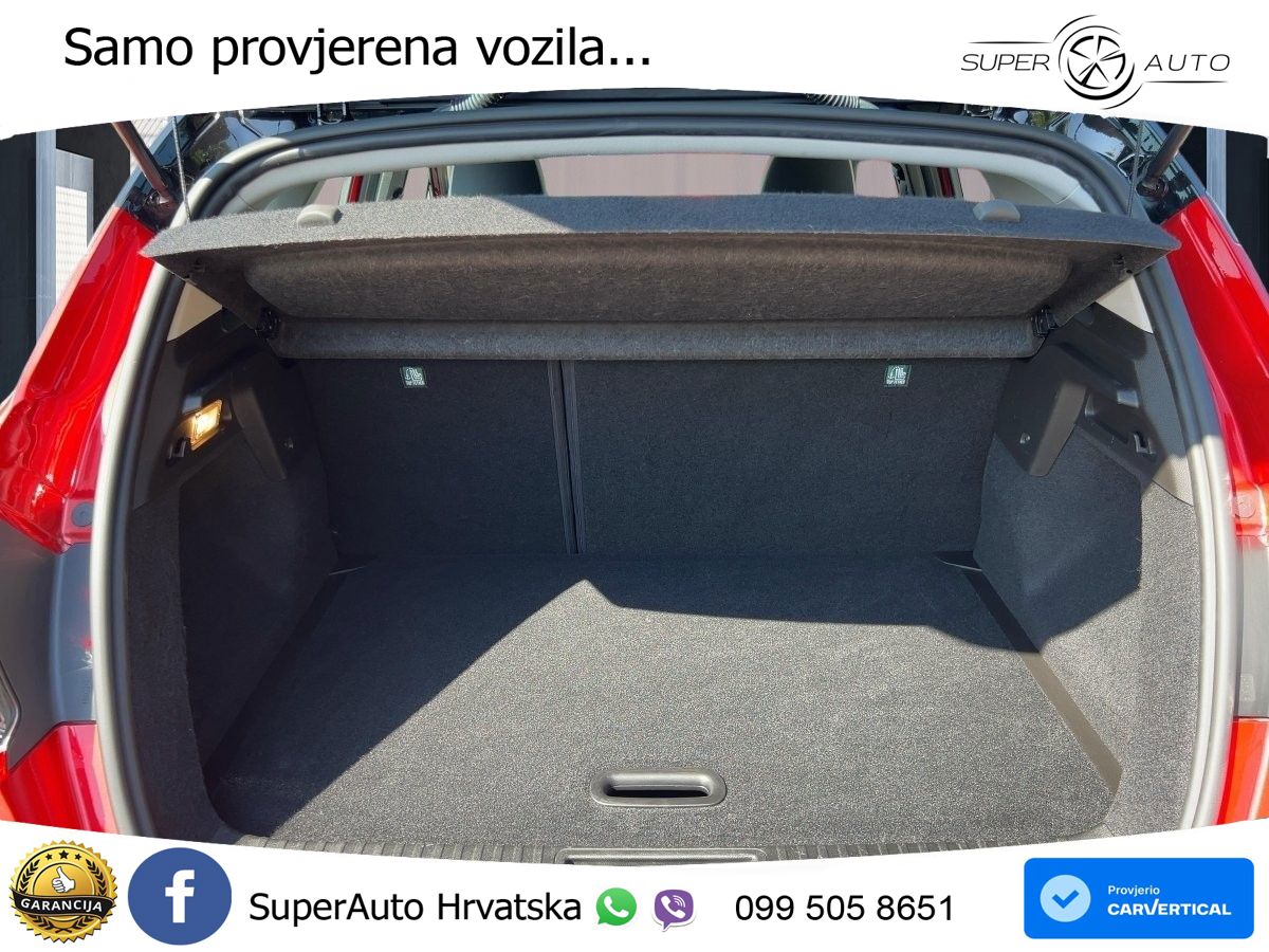 Renault Captur 1.3 TCe (140 KS) EDC Intens